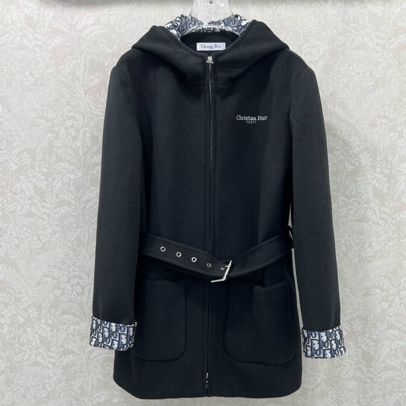 chr1st1an D10r outwear